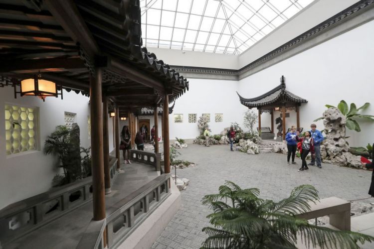 fc8b2bf6598745d4a8c59b20092cca1a